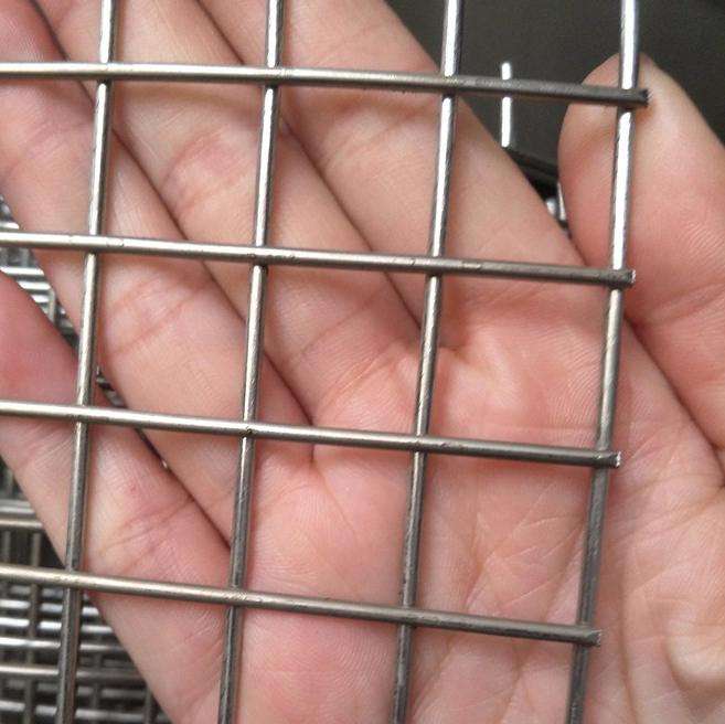 不銹鋼電焊網如何保養維護